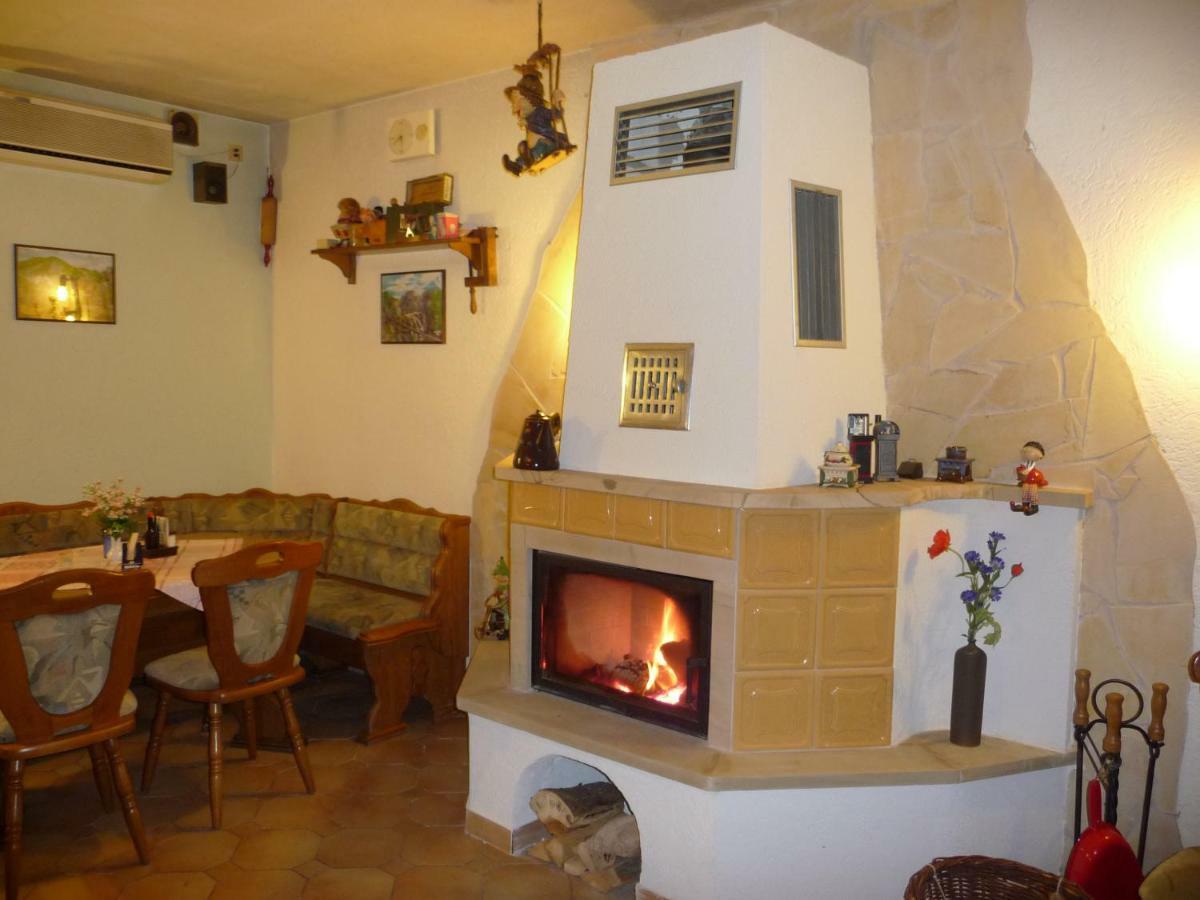 Pension Am Weinberg Saechsische Schweiz Mittelndorf Exterior photo